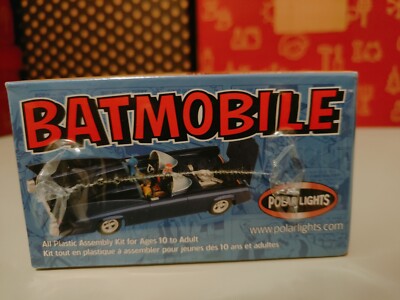 POLAR LIGHT BATMOBILE 1960 PLASTIC KIT SCALE 1:25