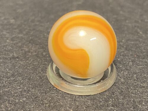 Early Akro Agate Special Corkscrew Marble .68”