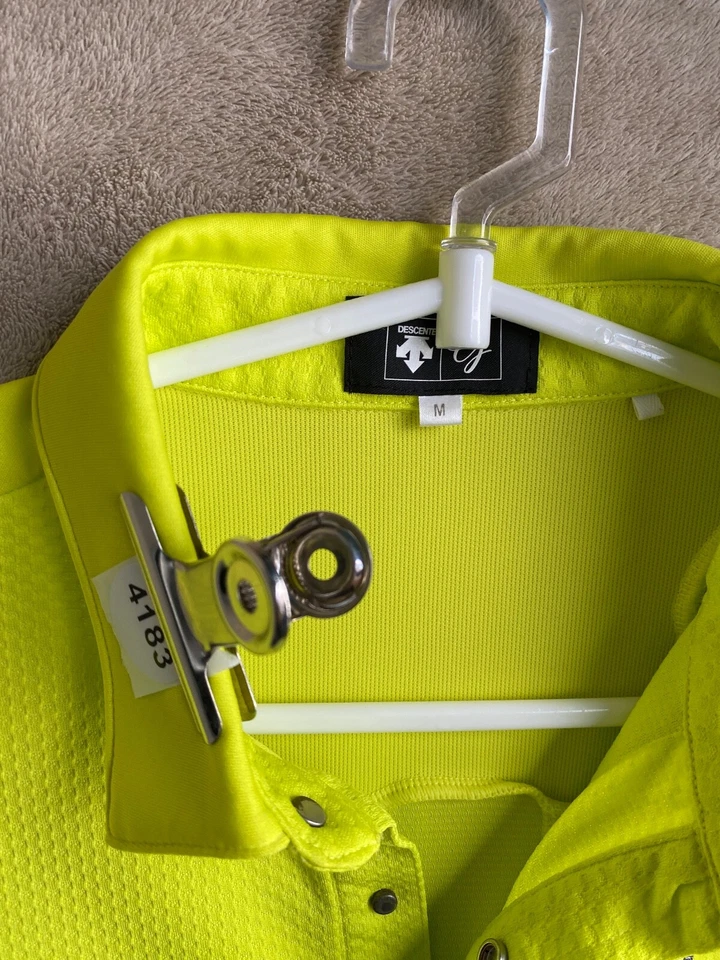 Camisetas Polo Descente Top Talla M Mujer Amarillo Logo Manga Corta Deportes Foto 3 de 4