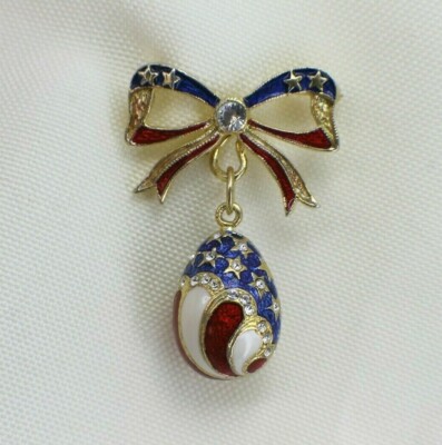 Eggstravaganza Sterling mit 24K Americana emailliertem Anhänger Faberge mit Pin 