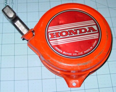 #ad Recoil Pull Start Pulley Assembly Honda Small Engine Cover Red Vintage Japan $26.95