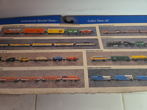 IRON MAN NO 1 MICRO MACHINES MINIATURE TRAIN SET W/TRACK GALOOB 1989 Read - Bild 9 von 17