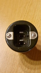 Steckdose Einbaustecker Buchse Nähmaschine Bernina 540