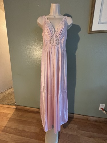 L OLGA NIGHTGOWN 92087 BABY PINK