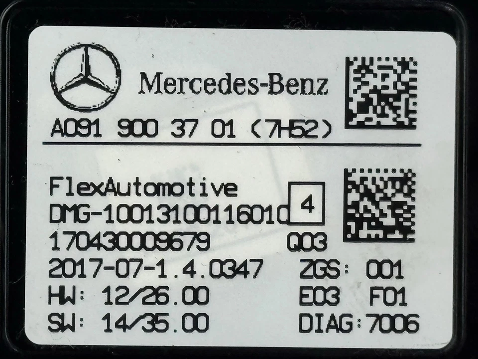 17-19 INFINITI QX30 车顶盖控制台圆顶地图灯组件原始设备制造商 — 第 4/4 张图片