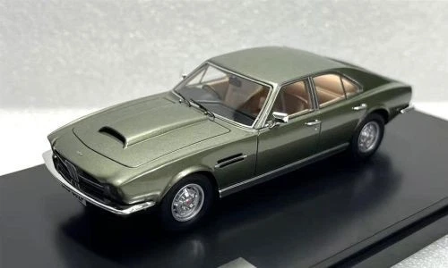 Matrix MX40108-182 Aston Martin Lagonda S1 1974 green metal 1/43 - Photo 1/1
