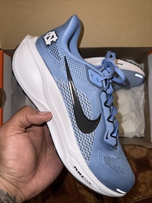 Size 7 - NCAA x Nike Air Zoom Pegasus 41 UNC