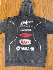 Yamaha Racing Alpinestars Vintage Wash Hoodie - Akrapovic Bell [HOD-YAM-B/W-L]