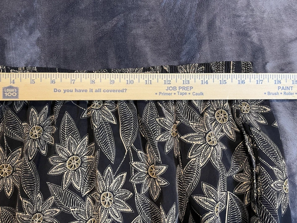 Falda midi floral vintage años 90 para mujer talla XL pequeña negra modesta fluida secretaria Foto 2 de 4