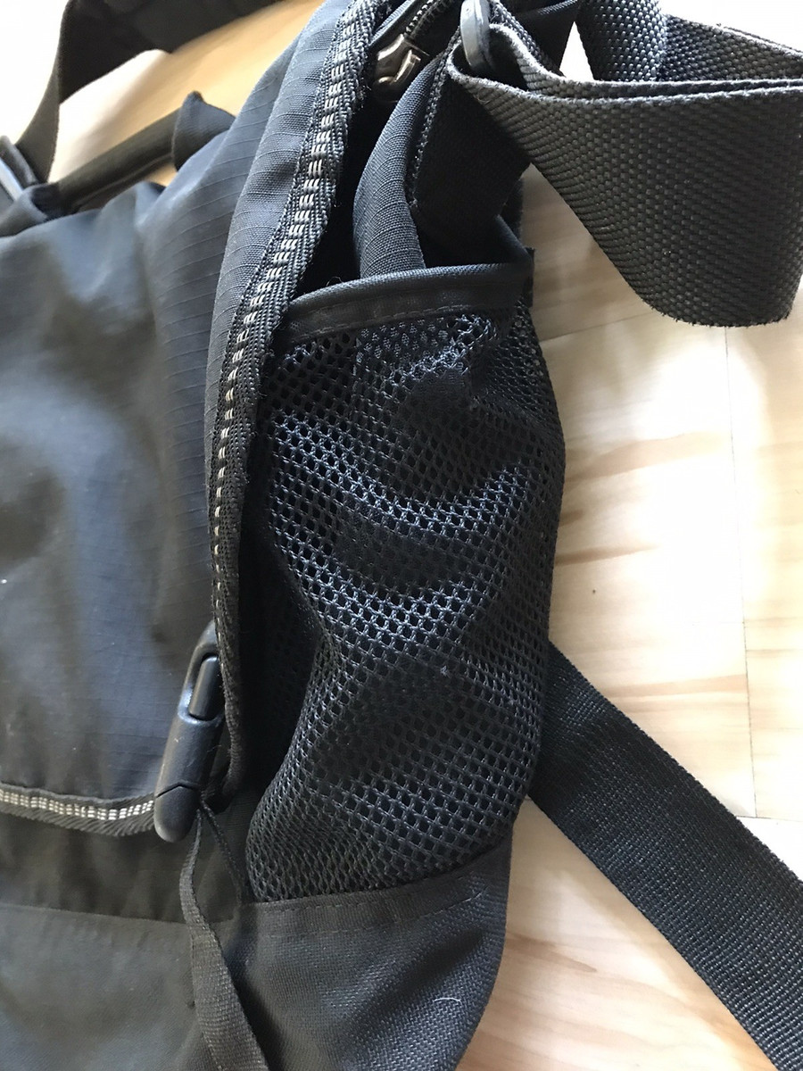 Vintage Trager Seattle Crossbody Messenger Bag View 5