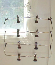 Vintage Metal 3 Tier Skirt Pants Clip Hangers Heavy Duty Foldable 8 Clips 4 Rows