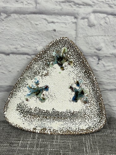 Vintage MCM Mid Century Atomic Dish Textured Triangle 60s 9"