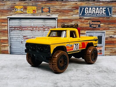   Hot Wheels '70 Dodge Power Wagon Yellow Baja Blazers C17  