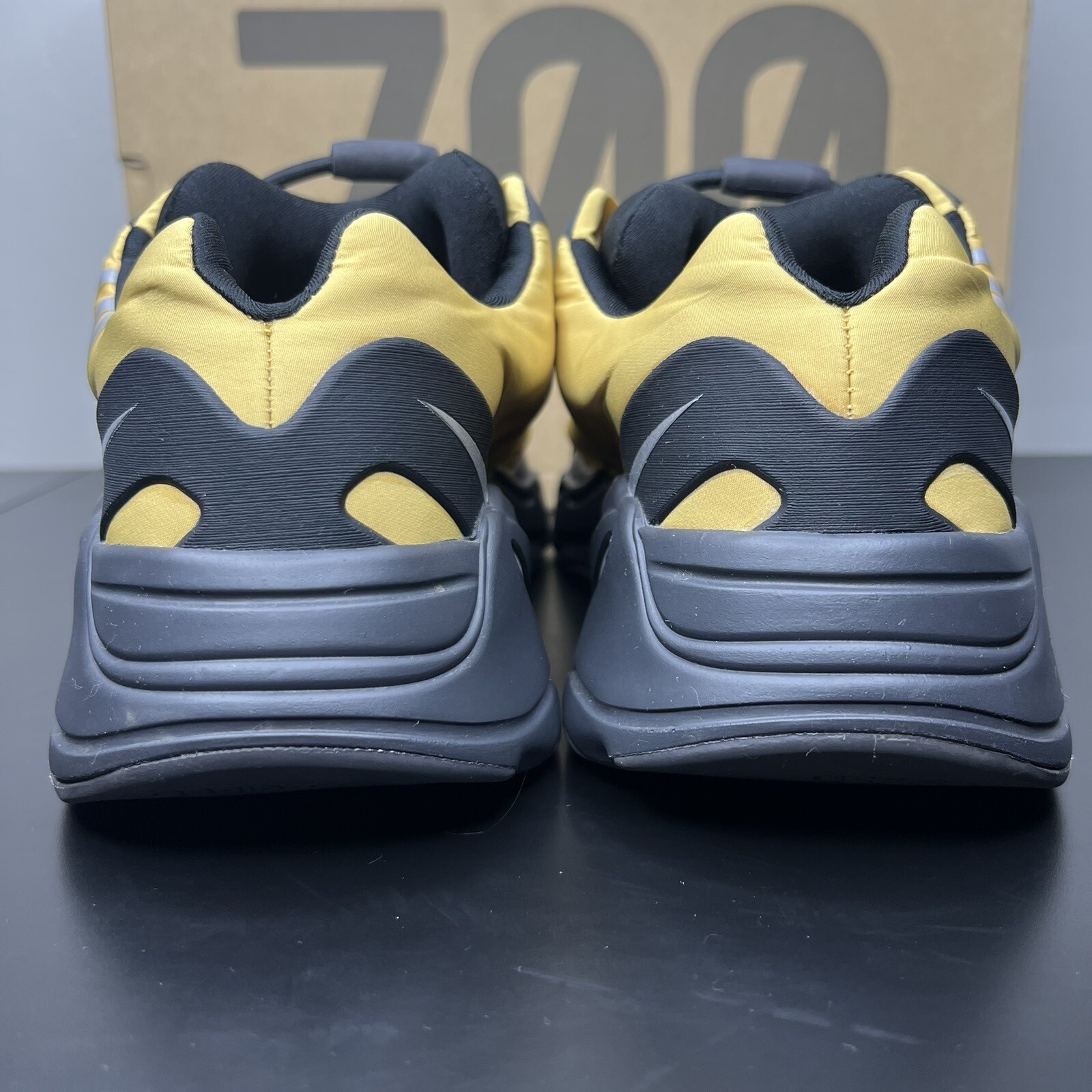 Size 8 - Yeezy Boost 700 MNVN Honey Flux thumbnail 3