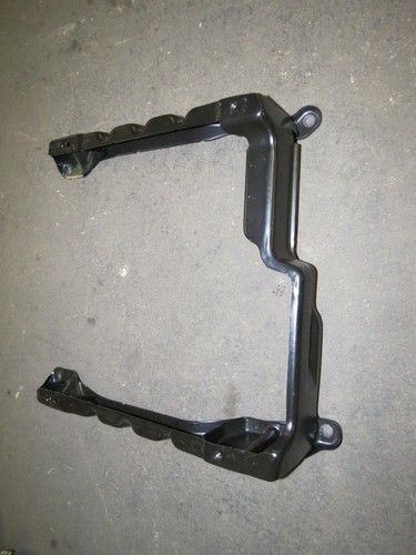 Original VW Touareg 7P Sitzkonsole vl A18084 7p0881677a