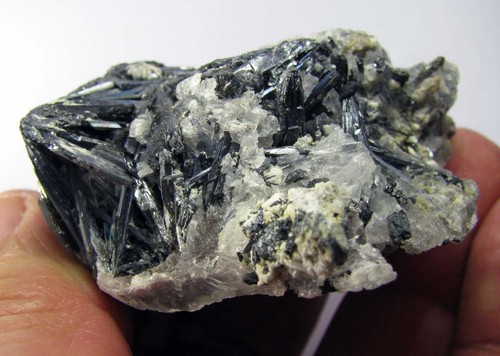 STIBNITE BRILLIANT CRYSTALS and CLEAR SELENITE from PERU..........GORGEOUS PIECE - Picture 12 of 13