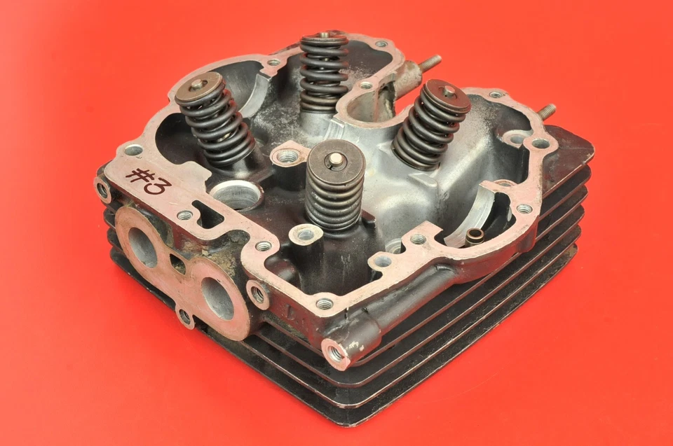 1984 - 1985 Honda XR200R XR 200R Cylinder Head Top End Valve Box 12200-KK0-000 - Image 2 of 4