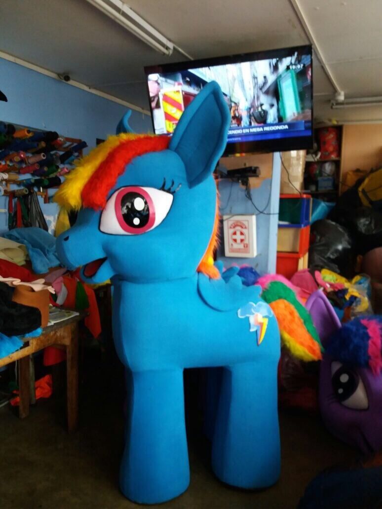 My Little Pony: Rainbow Dash 2021 V1