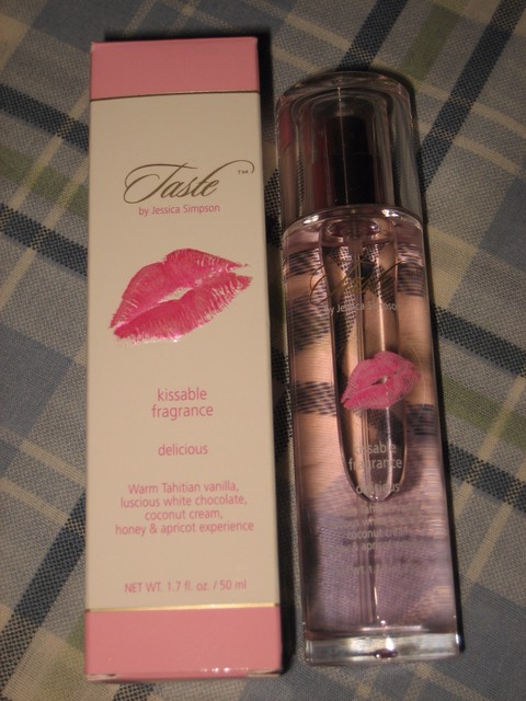 Jessica Simpson Dessert Beauty Taste Delicious Kissable ...