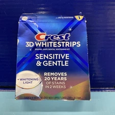 Crest 3D WHITESTRIPS Sensitive 1 Led Blue Light +14 Treatments -Open/Damaged Box
