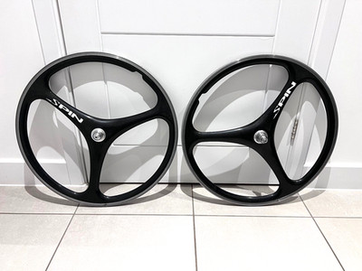 SELTENER SPIN TRI SPOKE CARBON COMPOSITE LAUFRADSATZ RETRO FAHRRAD MTB 26 ZOLL VORNE & HINTEN