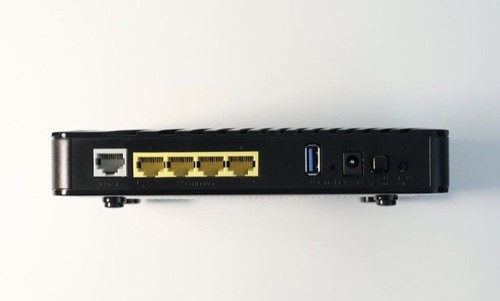 ZyXEL VMG1312-B10A Wireless Router und Modem (22 Stück vorhanden) NP 115 Euro - Afbeelding 3 van 4