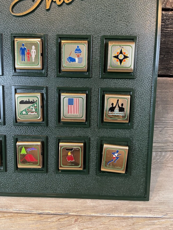 1970'S BSA BOY SCOUTS OF AMERICA SKILL AWARDS CINTO LOOP PLACA DE EXIBIÇÃO - Imagem 3 de 4