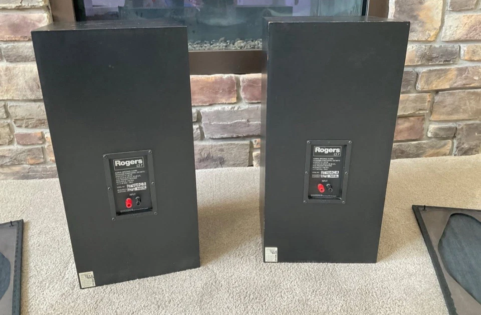 Altavoces británicos de alta fidelidad Rogers LS7 Foto 3 de 4