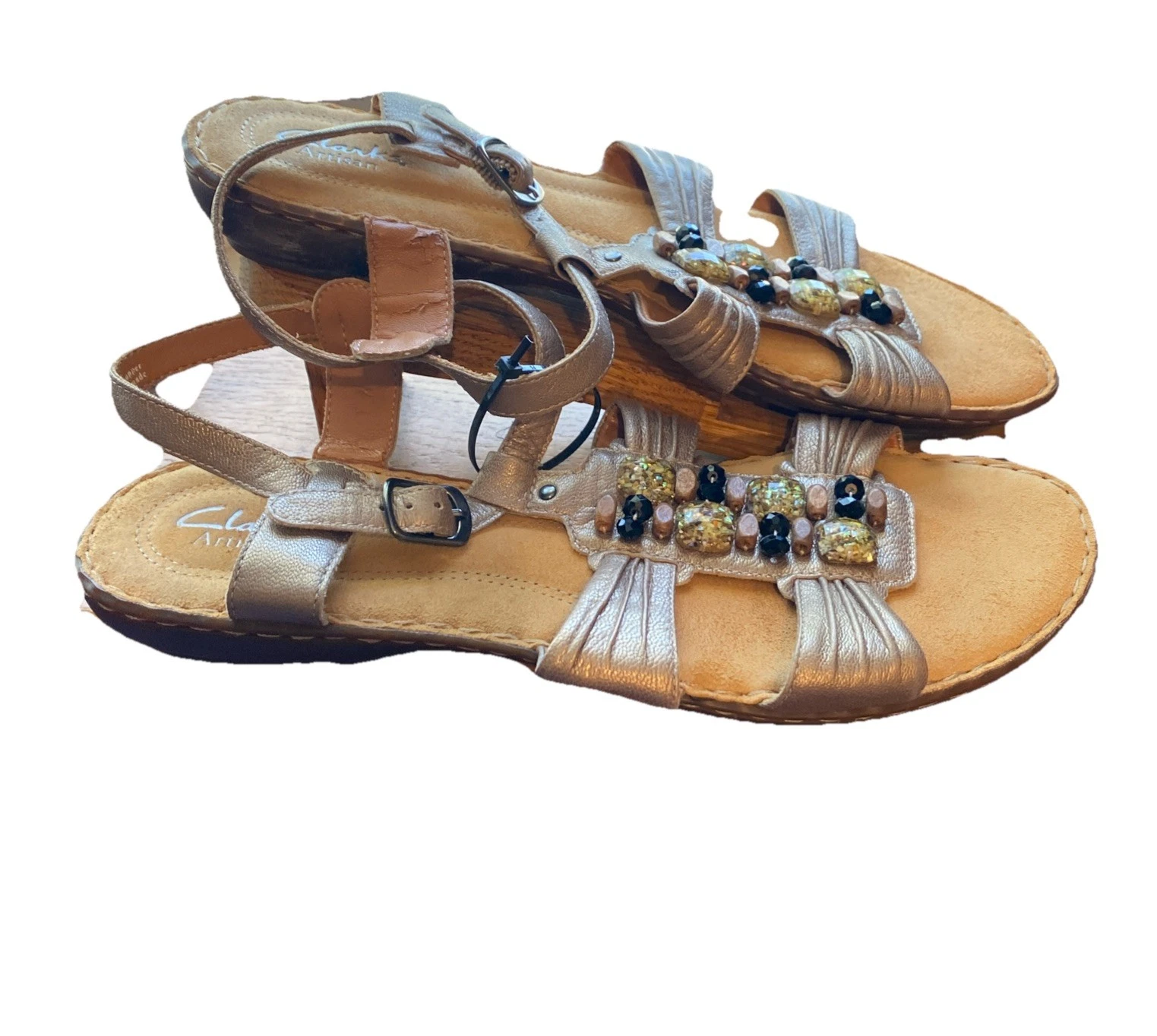 Sandali Clarks Artisan 9 5 donna con cinturino e perline boho primavera estate