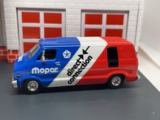 Greenlight Blue Collar 1976 76 Dodge B-100 Van Mopar Red/White/Blue 1/64