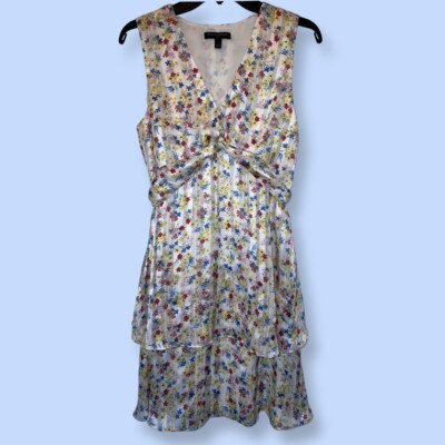Banana Republic White Floral Pleated Ruffle Fit And Flare Dress MSRP $128 Size 6 | eBay Banana Republic White Floral Pleated Ruffle Fit And Flare Dress MSRP $128 Size 6 | eBay