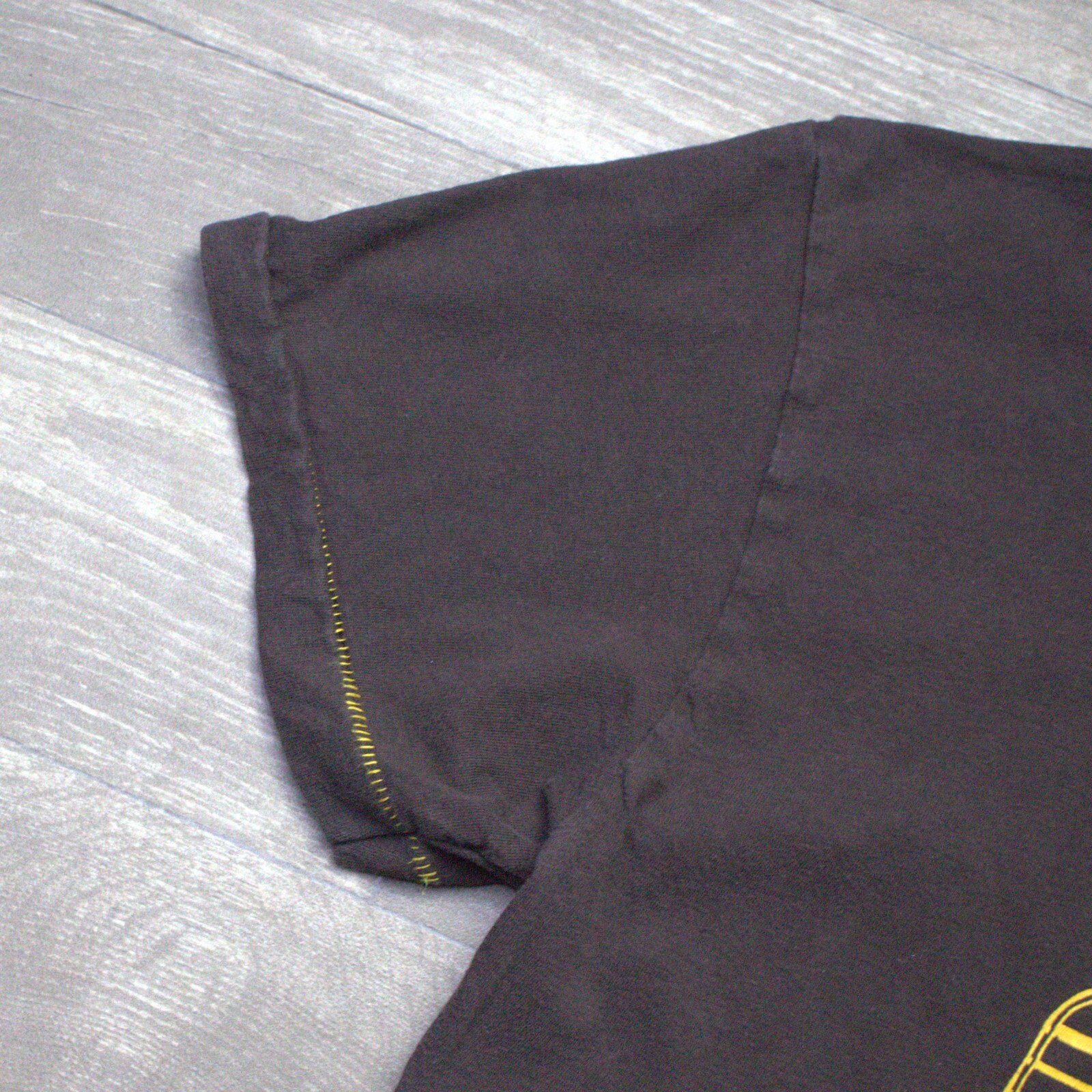 Picture 4 of 5