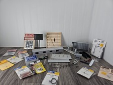 Vintage Model Railroad Trains Odds And Ends Lot