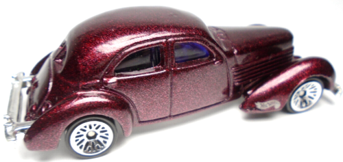 1999 HOT WHEELS '36 CORD MAROON 1:64 DIECAST 3 1/8" CAR WITH SILVER LACE RIMS - Picture 4 of 6