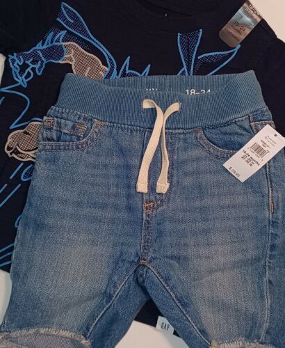 Baby Gap/DC Toddler Boys 2Pc 18-24M Batman T-Shirt & Medium Wash Denim Shorts - Picture 3 of 9