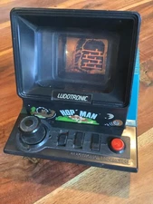 Rare - Ludotronic Tabletop HOP’MAN Game
