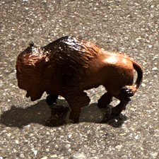 Vintage Bison Plastic Animal Toy Mini Figure Dime Store Prize 60's 70s HONG KONG