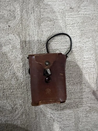 Vintage Kodak Brownie Reflex Synchro Model w/ Leather Case – 1940s/50s