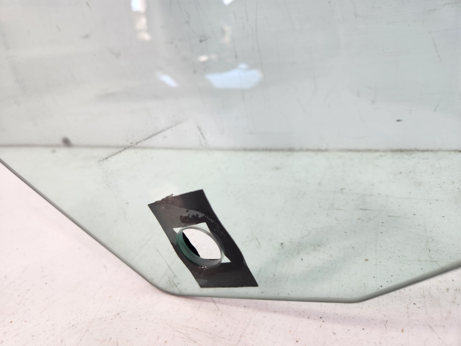 ✅ 2008-2019 OEM Maserati GT M145 Front Right Passenger Door Window Glass