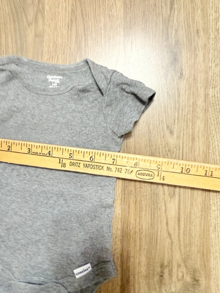 Mono orgánico Gerber, bebé bebé talla 0-3M, gris, manga corta Foto 4 de 4