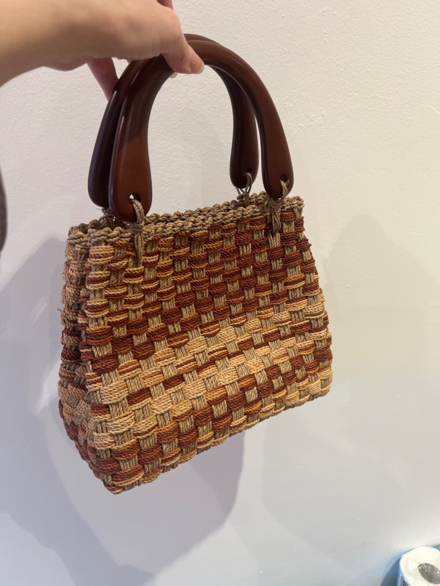 Small holiday bag Straw bag with wooden handle UK