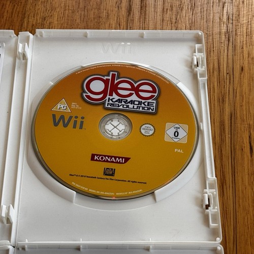 Glee Karaoke Revolution Volume 1 + 2 Nintendo Wii Game + Microphone Tested Mic - Picture 10 of 11