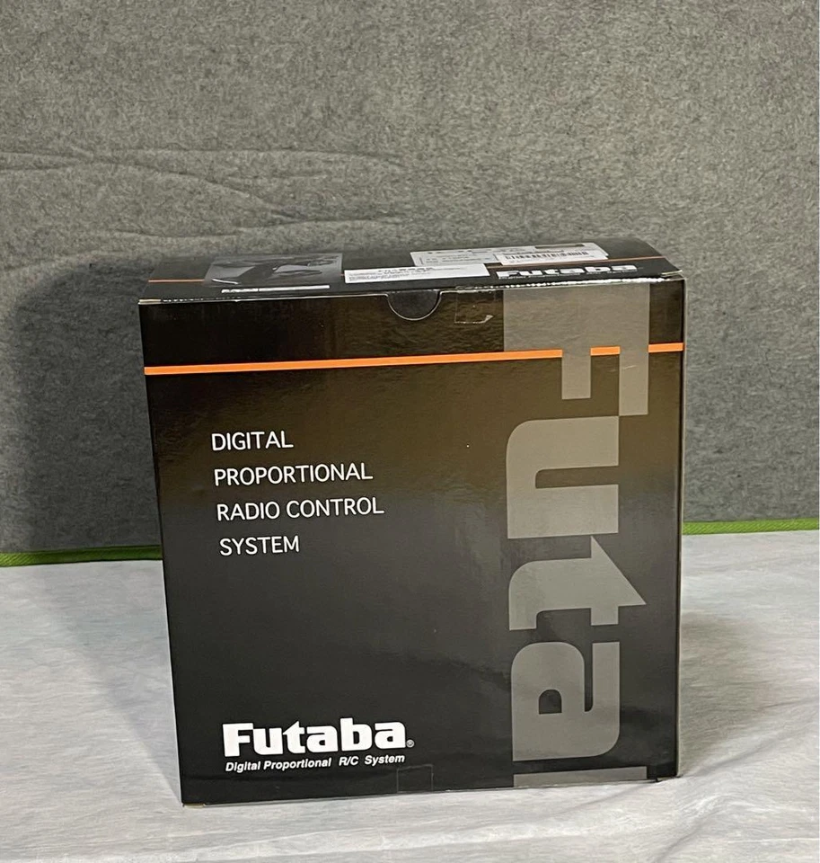 Futaba 10PX R404SBS 10-Channel 4G Telemetry Radio System Japan - Image 3 of 4