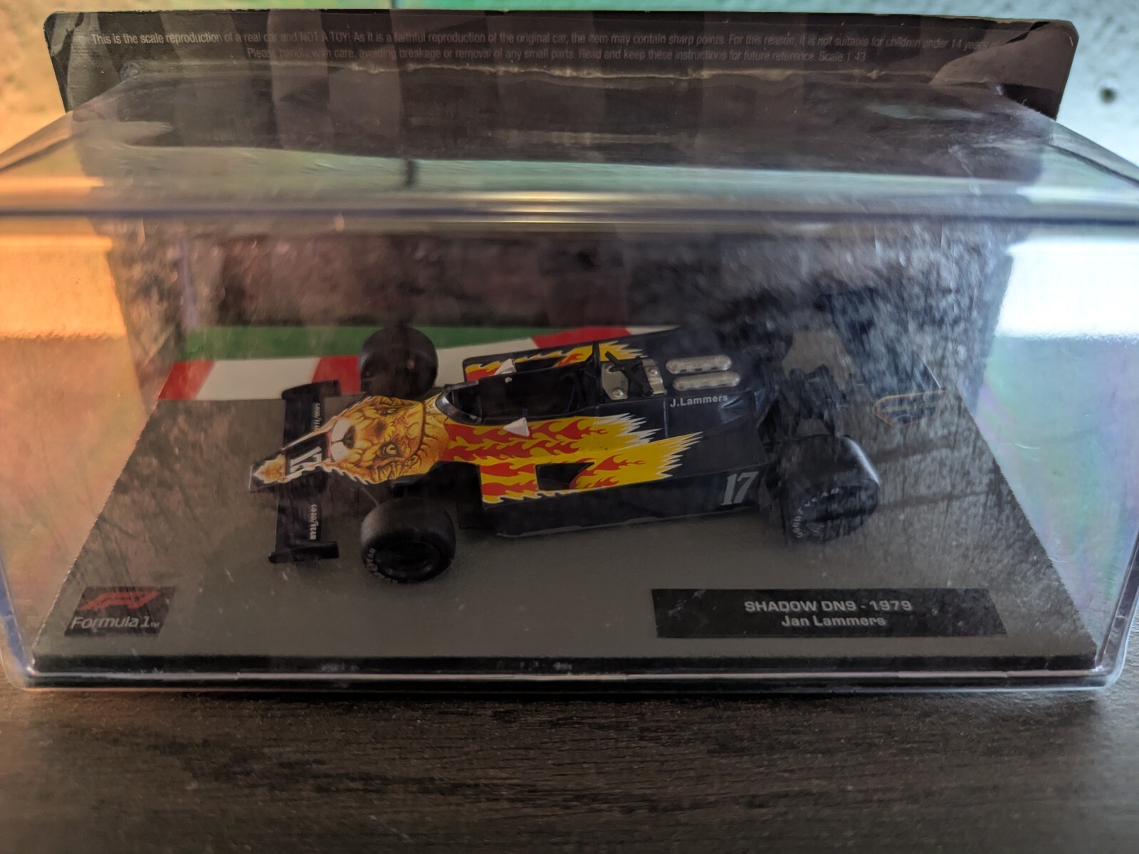 Picture 10 of 25