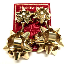 NEW HOLIDAY LANE GOLD TONE DOUBLE WRAP GIFT BOW DANGLING EARRINGS