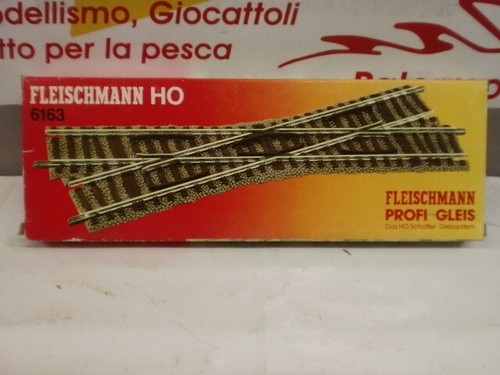 FLEISCHMANN 6163 - SCAMBIO INCROCIO DX 200 mm 18° con massicciata - Foto 2 di 2