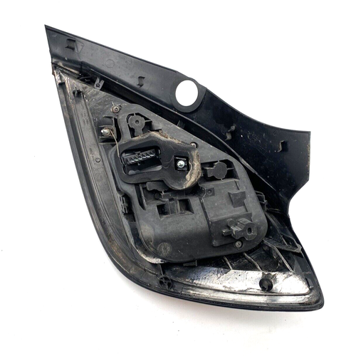 Fanale Posteriore Sinistro Hella 160467-01 Per Opel Astra H Hatchback 2004-2007 - Imagen 4 de 5