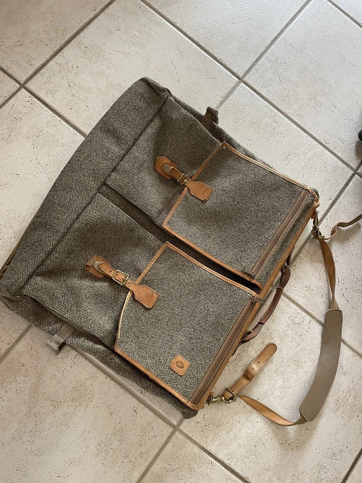 5 Piece,  Vintage Hartmann Tweed Leather Luggage Set Excellent Original Owner - Image 3 of 4