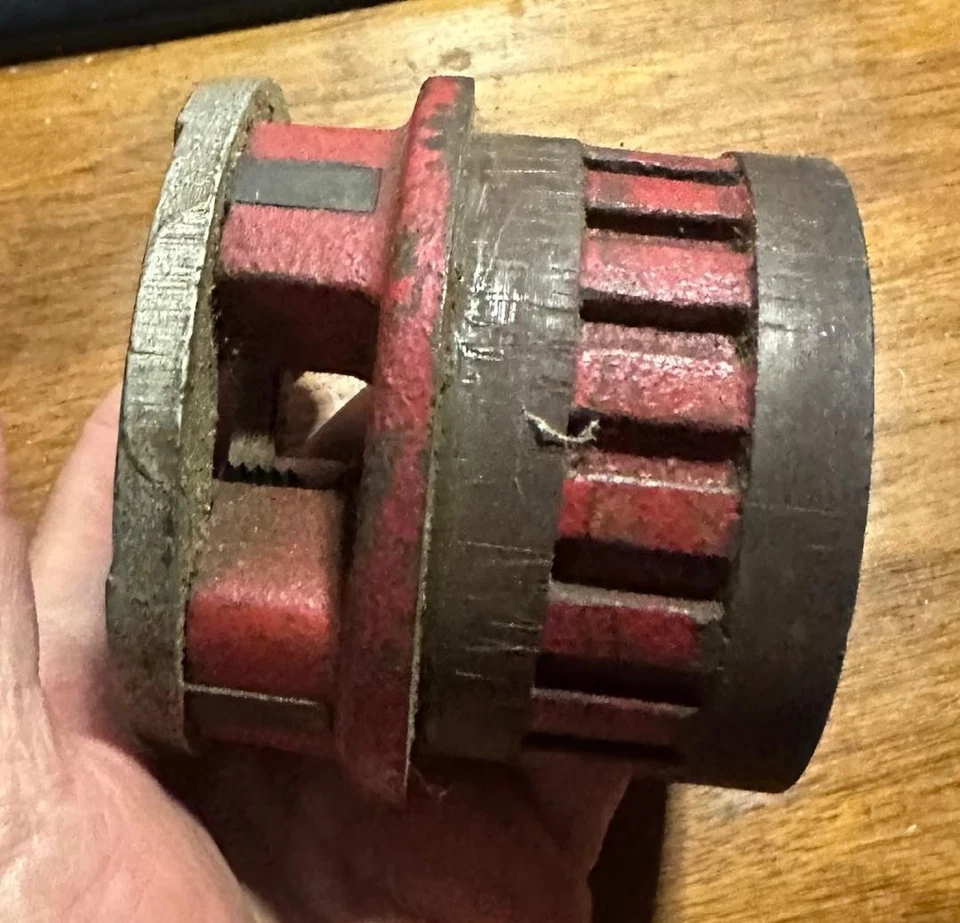 TOLEDO No. 12 Manual Pipe Threader Die - 1" - Image 3 of 4