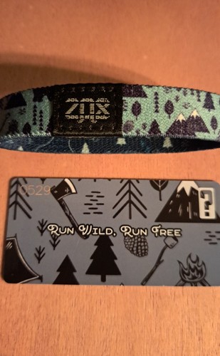 zox medium RUN WILD, RUN FREE #529 blue mountains forest - Bild 2 von 3